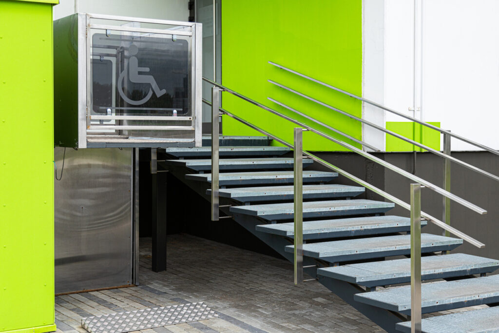Piattaforme elevatrici per disabili